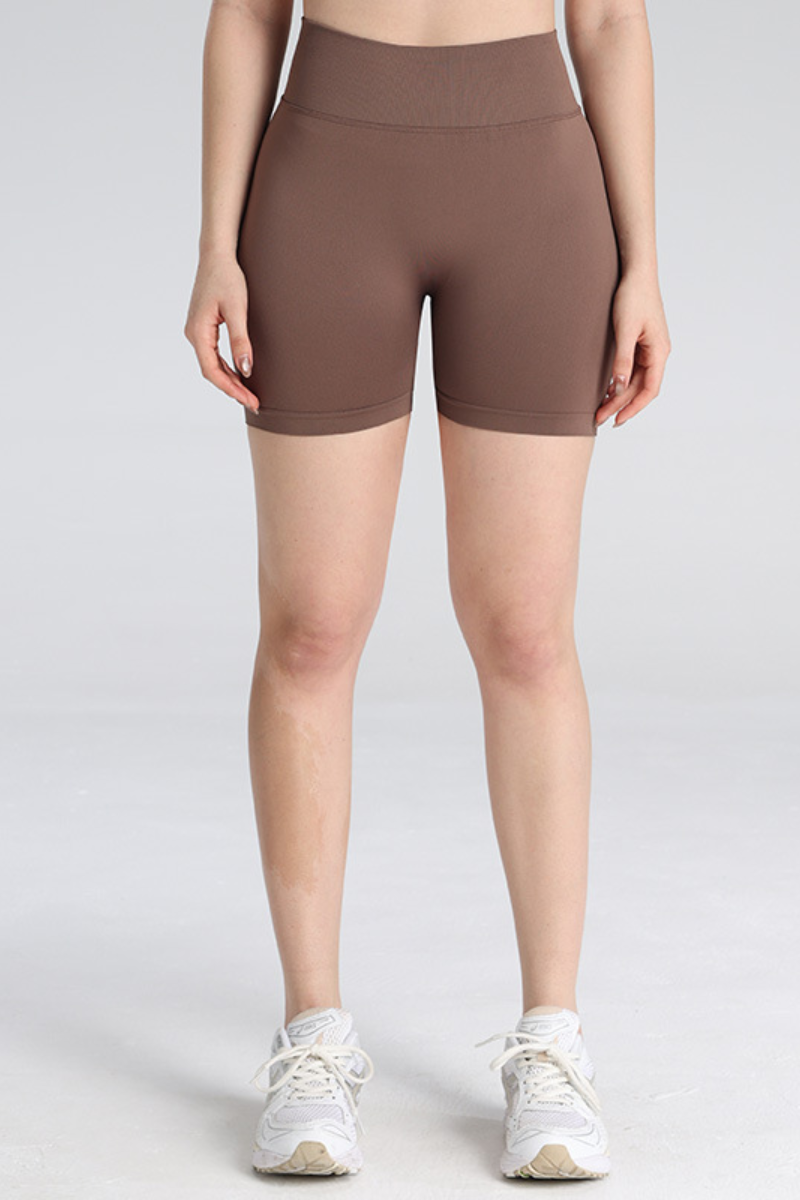 Women's Seamless Quick-Dry 3D Lifting Sports Yoga Shorts - Image 3