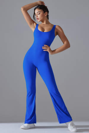 Women's U-neck Pleated Buttocks Lift Flared Pants Jumpsuit